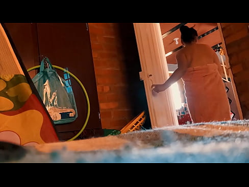 ❤️ Onkelen min følger meg inn i dusjen, han knuller meg mens jeg dusjer. ❌ Hjemmelaget porno ved no.liporno.ru ❌️❤